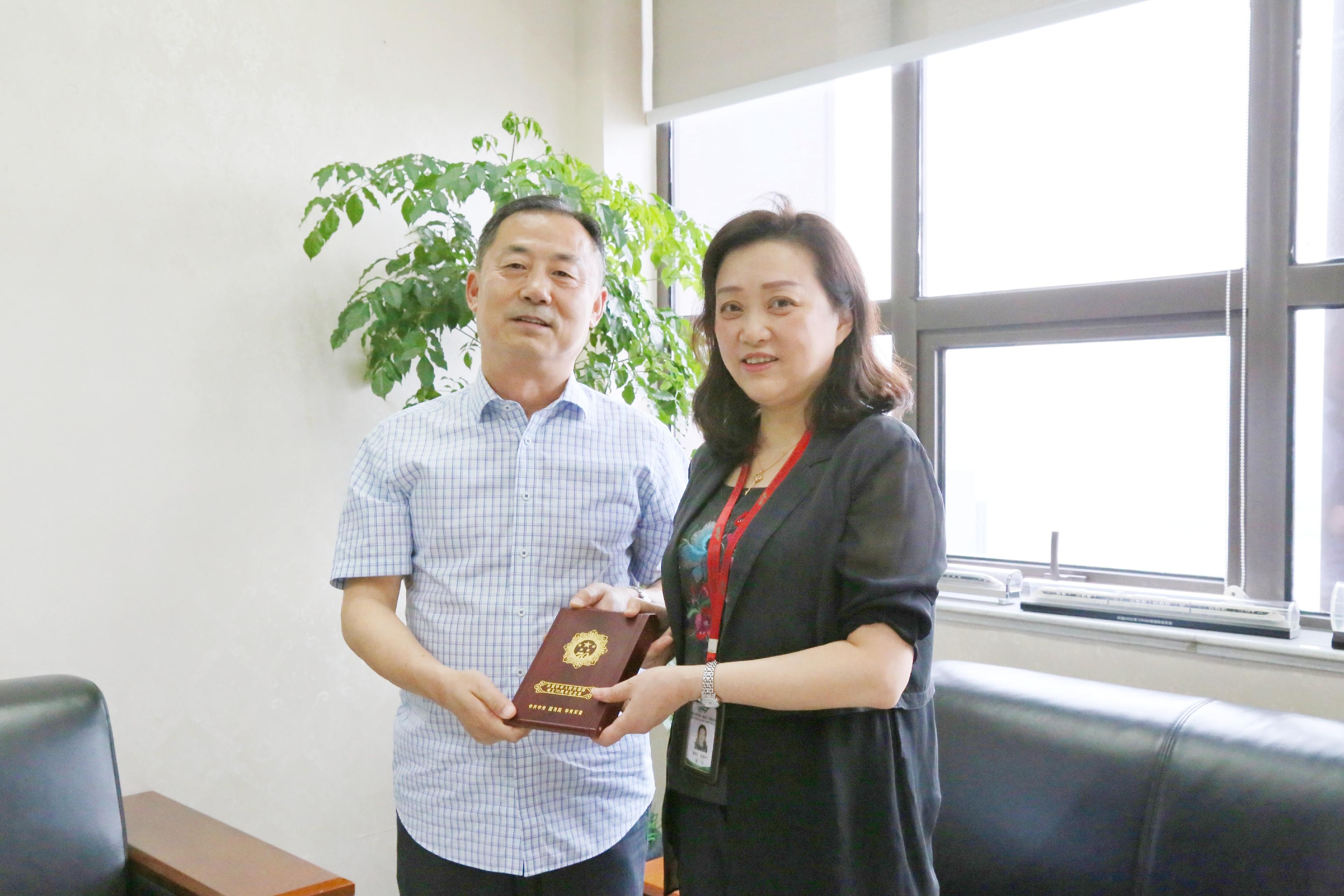 2019_09_25_15_44_53_mr.jpg 2019_09_25_15_44_53_mr.jpg