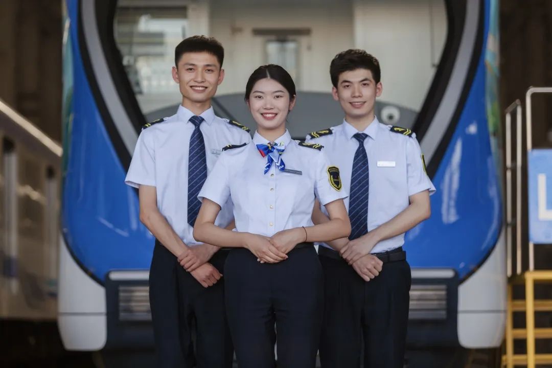 乘风破浪,务实前行—乘务中心.jpg